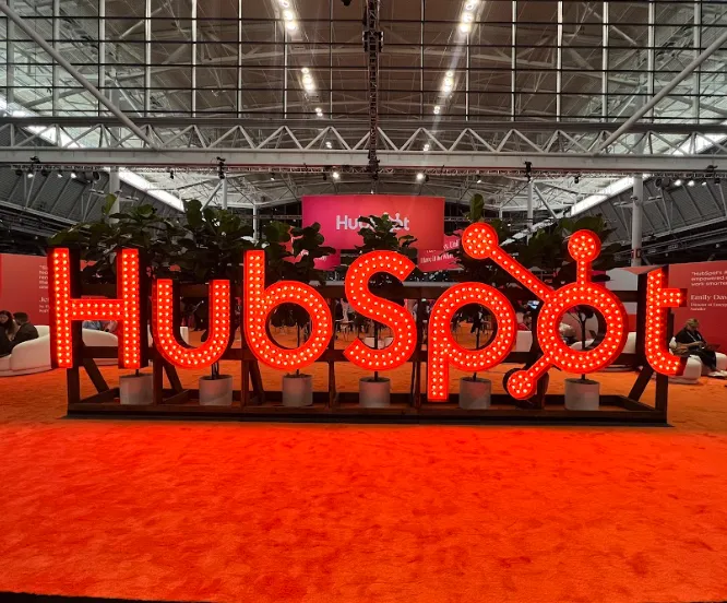 hubspot sign at inbound 2024